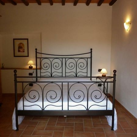Podere Le Grotte サン・ジミニャーノ 部屋 写真