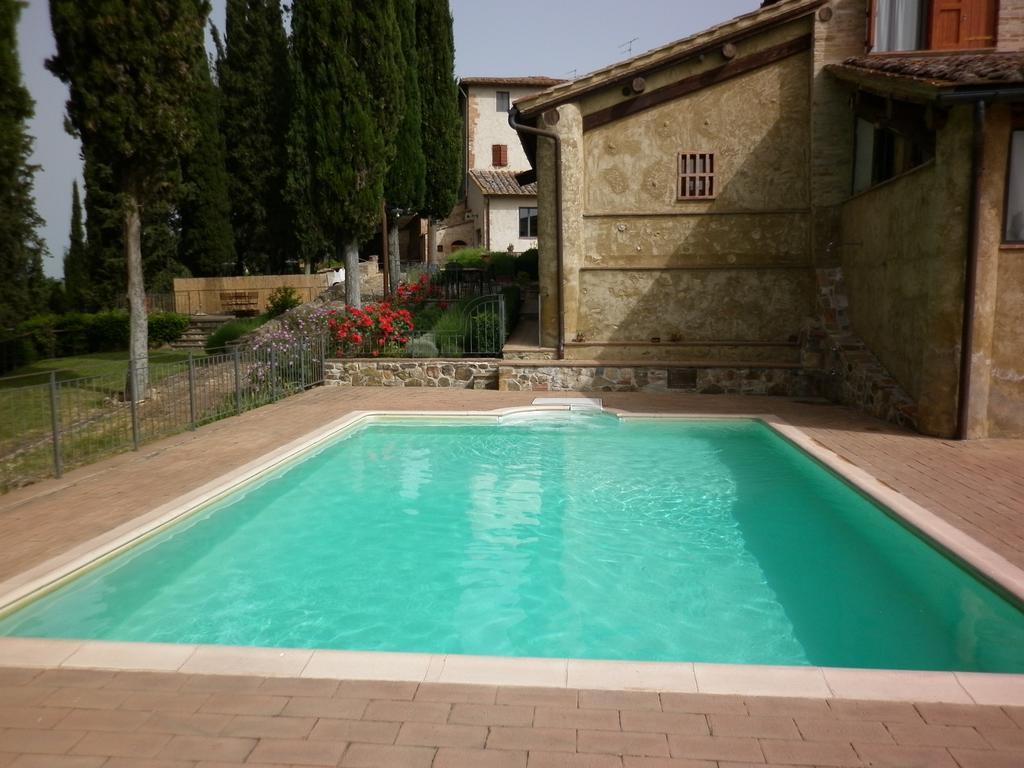 Podere Le Grotte サン・ジミニャーノ 部屋 写真